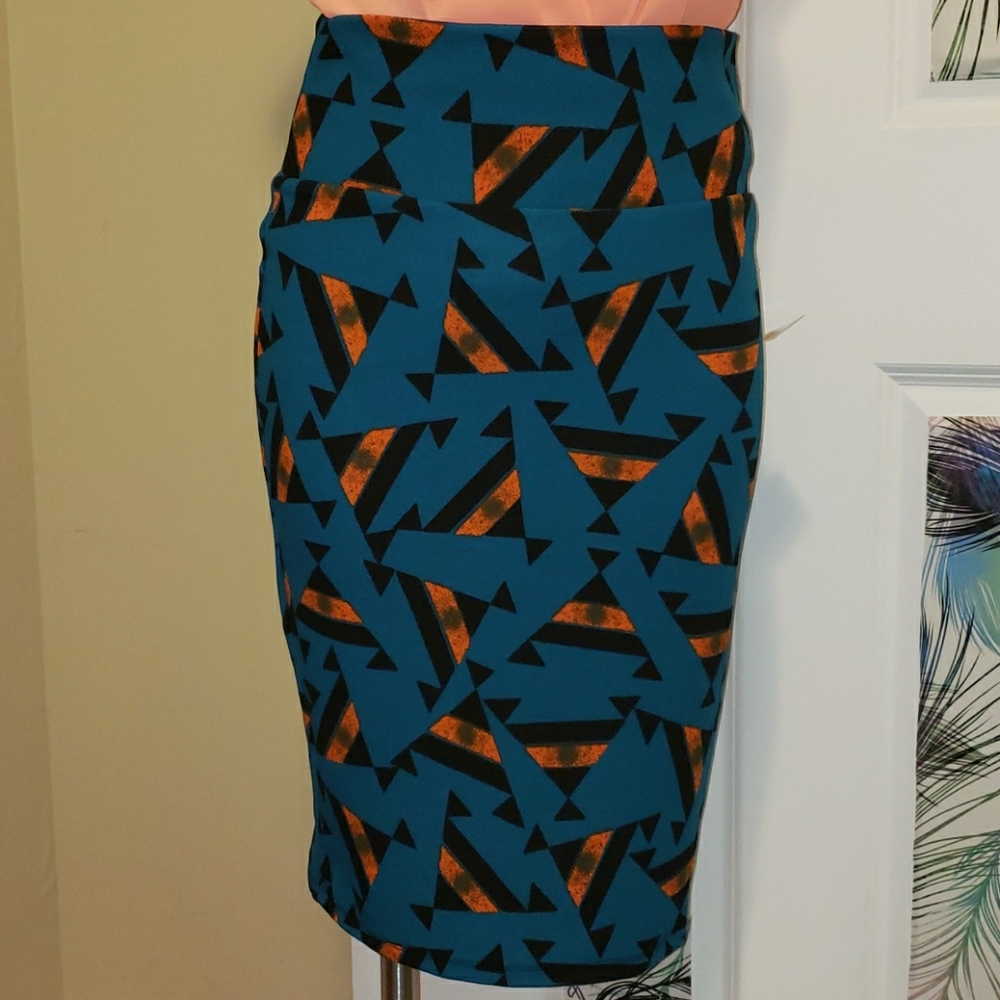 LulaRoe geometric print skirt